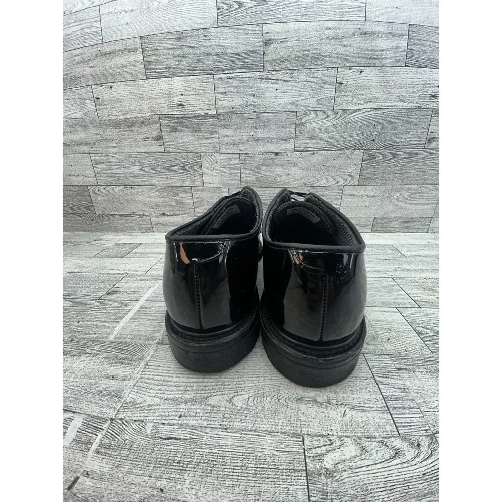 Bates dress shoes